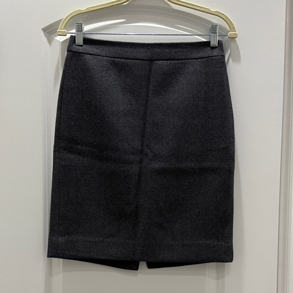 J. Crew Dark Gray charcoal wool Pencil Skirt 2P